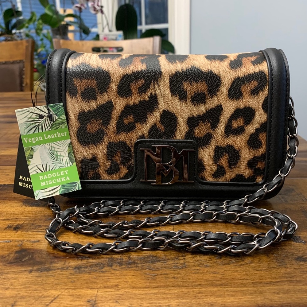 Badgley Mischka Small Leopard Crossbody Purse Bag